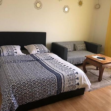 Appartement Entier 2 Chambres Бове Екстериор снимка