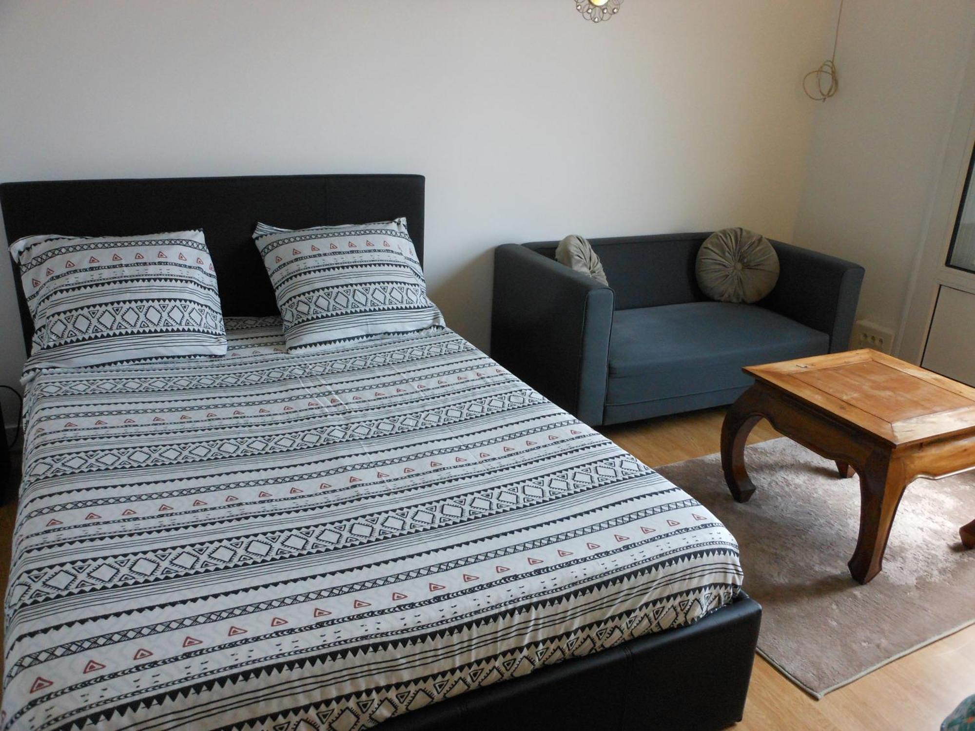 Appartement Entier 2 Chambres Бове Екстериор снимка