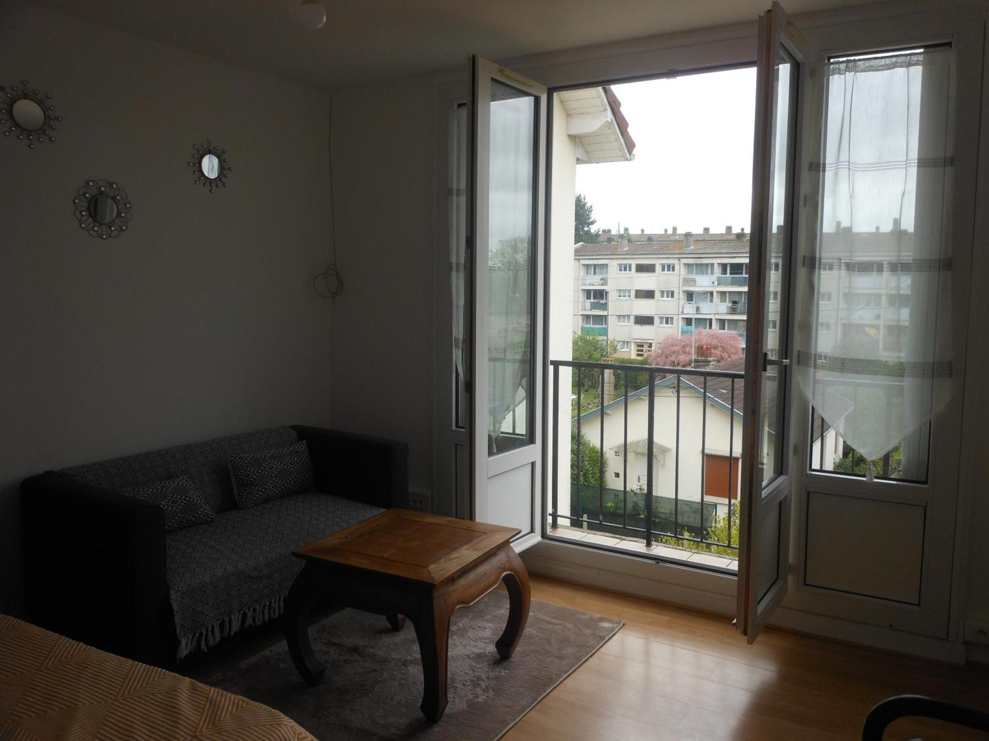 Appartement Entier 2 Chambres Бове Екстериор снимка