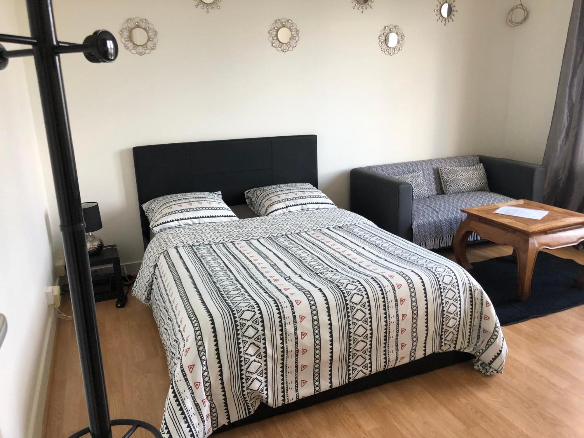 Appartement Entier 2 Chambres Бове Екстериор снимка